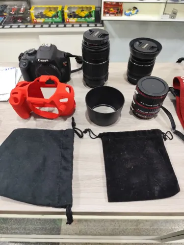 Lote Fotográfico Completo Nikon D7000 + Canon T5 + Lentes + Mochila