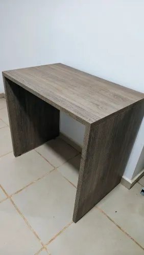 Escrivaninha - Mesa pequena