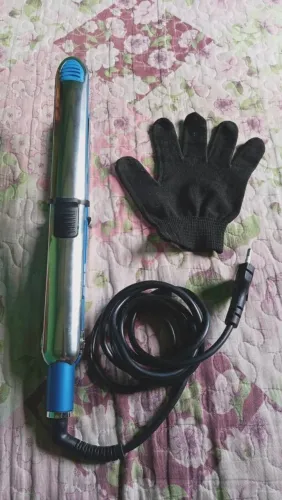 Prancha Titanium nunca usada