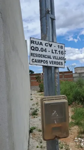 Imóvel para venda tem 250 metros quadrados em Residencial Village Campos Verdes - Goiânia 
