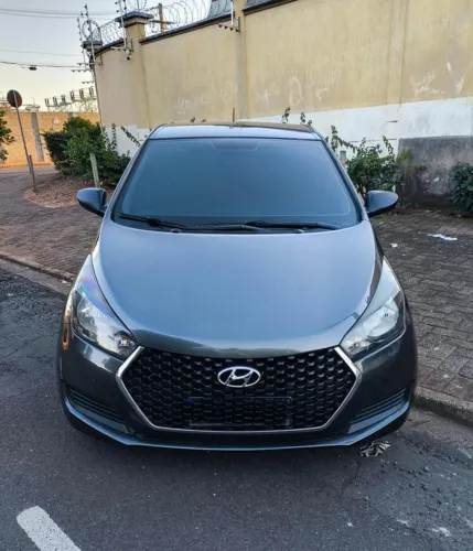 Hyundai HB20 Unique 1.0 Flex 12V Mec. 2019