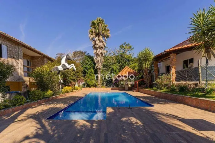 Sítio à venda, 70504 m² por R$ 1.800.000,00 - Parque Agrinco - Guararema/SP
