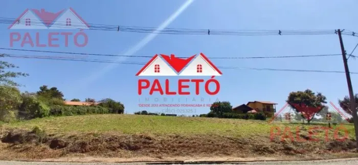 TERRENO RESIDENCIAL em Bofete - São Paulo,