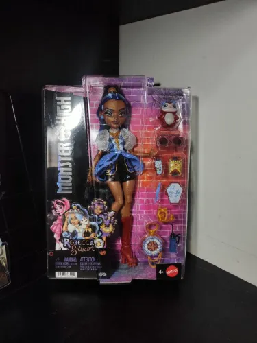 Boneca Monster High Robecca Steam Core