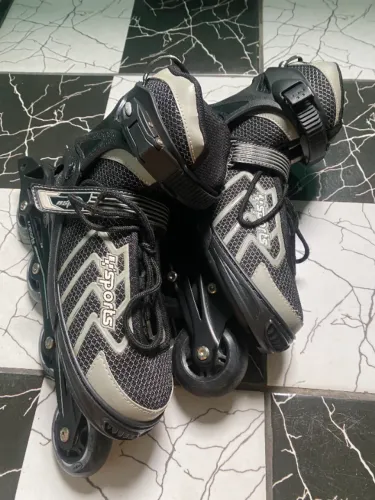 Patins Adulto Ajustável Tamanho 39 ao 42