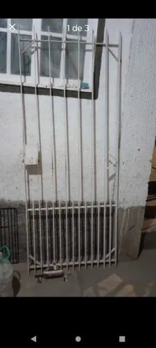 Portão social 2 altura por 76 largura bairro Ipiranga são José