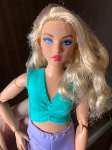Boneca barbie looks 16
