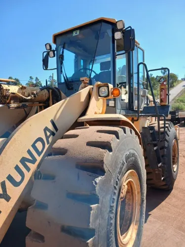 Carregadeira Hyundai HL760-7A | Motor Cummins | Pronta para Trabalho
