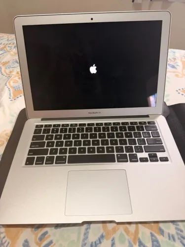 MacBook Air 13 + capa couro