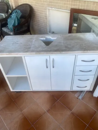 Móvel para banheiro 