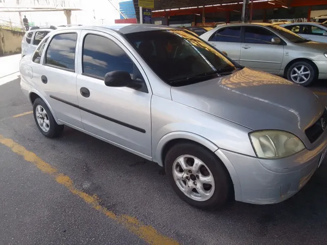 Chevrolet Corsa Sedan 1.0 MPFI 8V 71cv 4P 2003