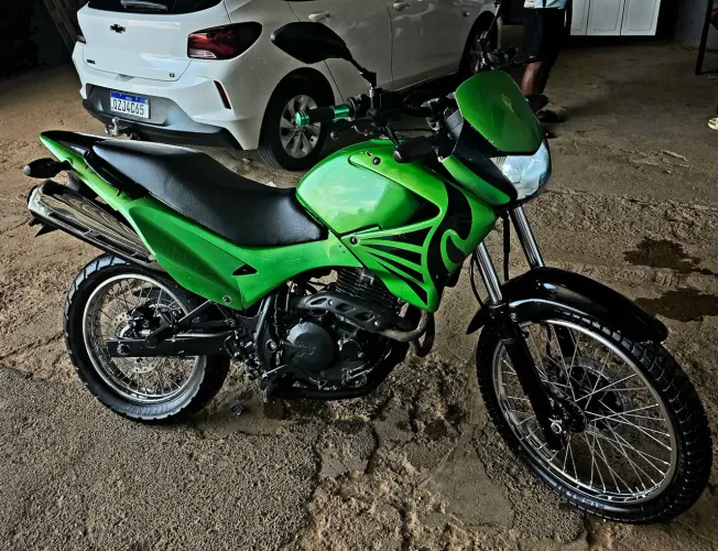 NX 400 FALCON