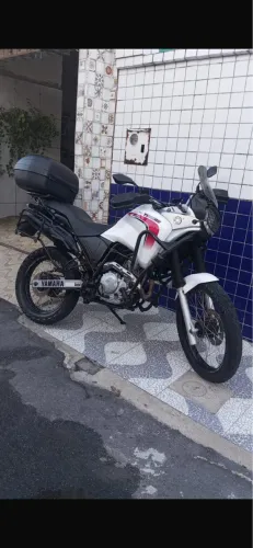 Tenere 2011 toda Equipada! 