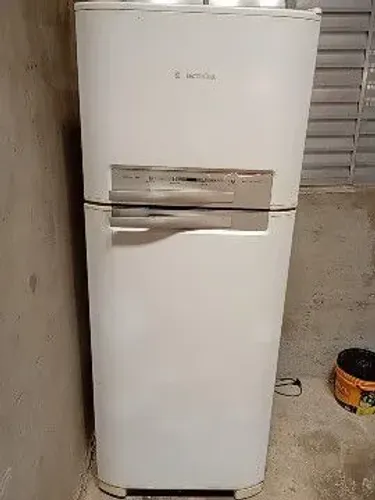 Geladeira Eletrolux Df46 127 volts 