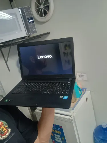 Notebook LENOVO