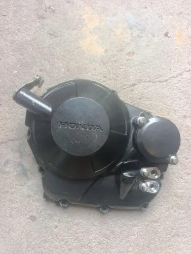 Tampa Motor Direito CB 300f Sahara