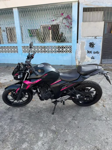 Yahama Fazer 250 2024