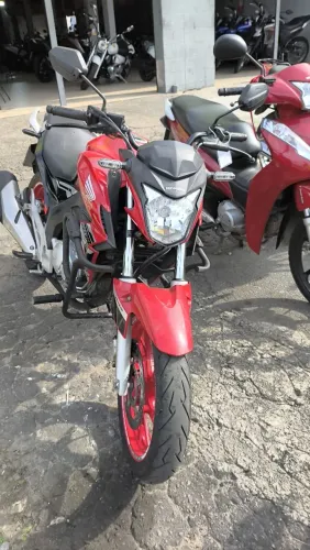 HONDA CB TWISTER 250 ABS VERMELHA 2021 Shalon veículos Cariacica
