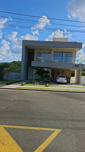 VENDE CASA EM ALPHAVILLE 3 COM 274m2