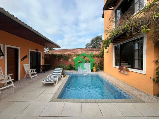 Casa à venda na Praia do Guaiuba | Rocha Imóveis Guarujá