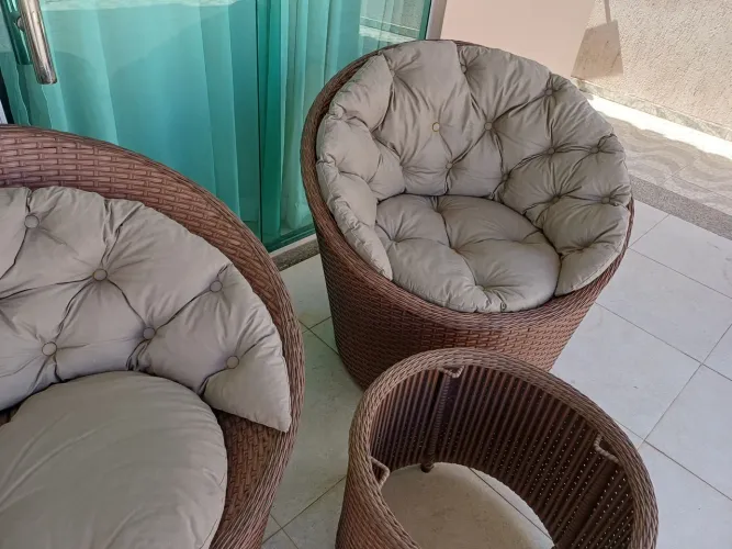 Vendo conjunto para terraço,jardim, área gourmet com 3 peças 