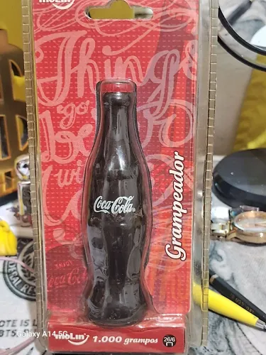 Grampeador da Coca-Cola Antiga peça em seu blister original ítem para quem ama marca