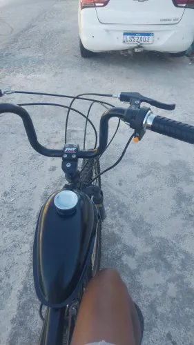 Bicicleta motorizada semi nova
