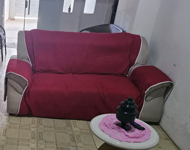 Sofá de 2 lugares