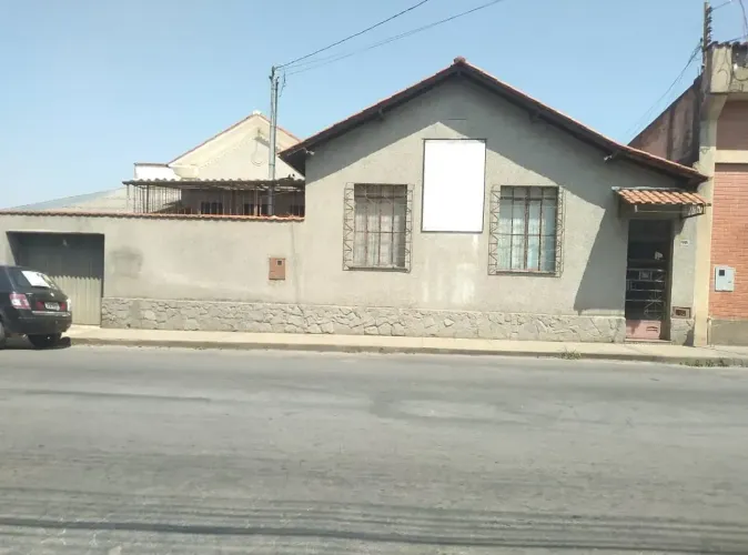 Imóvel possui 204 metros quadrados com 7 quartos em Carmo - Barbacena - MG