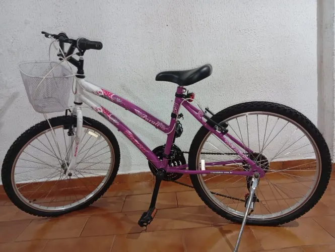 Vende-se bicicleta feminina aro 24
