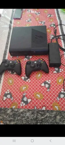 Xbox 360 super slim com defeito