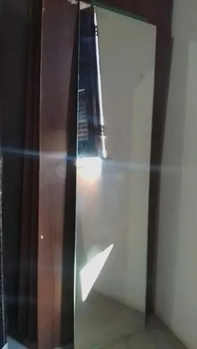 VENDO ESPELHO.