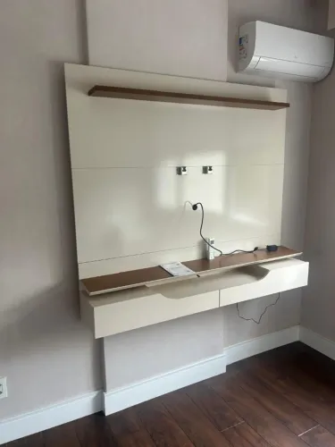 Rack TV