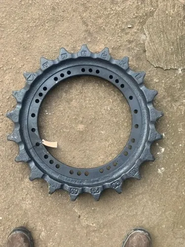 Roda Motriz Escavadeira Hyundai 210 81EM-10010