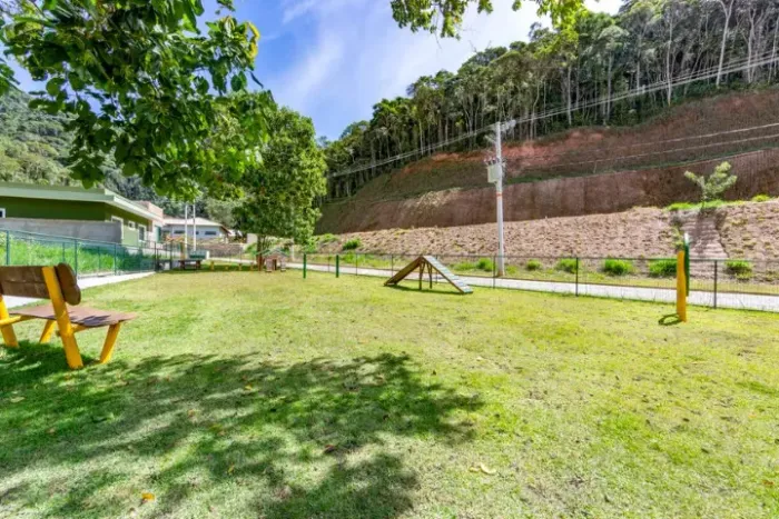Condomínio Vale dos Pássaros Teresópolis - Lotes a partir de 300m² cercado de verde!