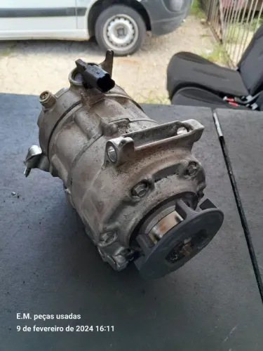 Compressor do ar condicionado Peugeot Citroen thp