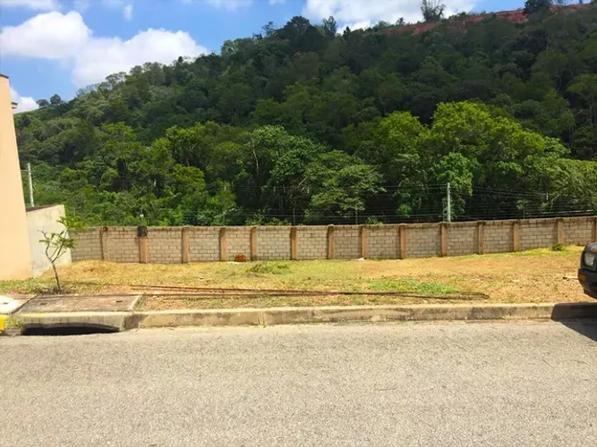 Terreno à venda, 140 m² por R$ 160.000,00 - Condomínio Vale Azul - Votorantim/SP