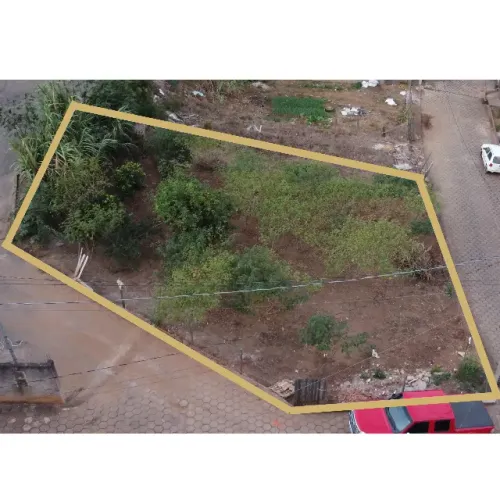 Vende-se lote de esquina de 312m² em Alto Caparaó