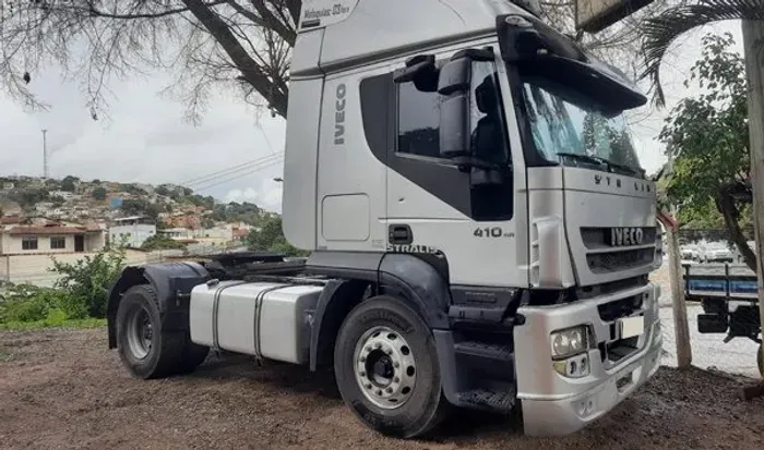 Iveco Stralis 410 4x2 ano 2011/12