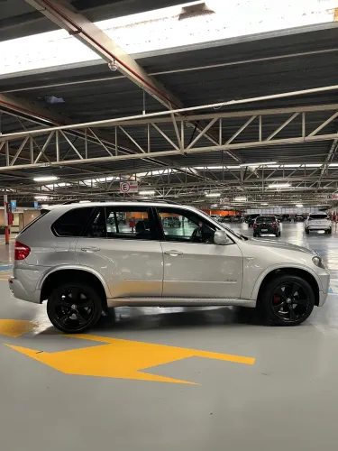 BMW X5 Sport 4.8 4X4 V8 32V 355cv 2010