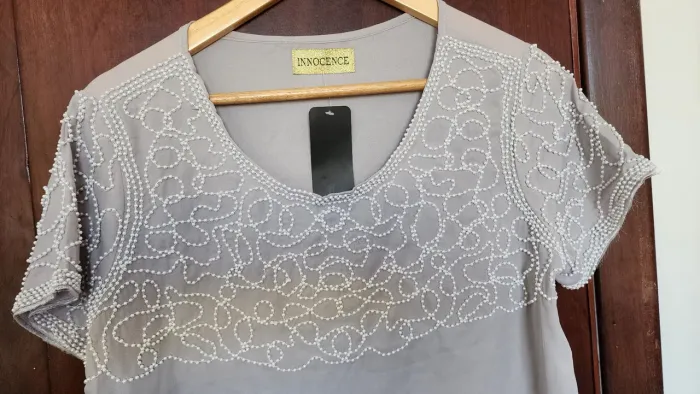 Blusa viscose com aplicação mini perolaa