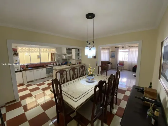 Sobrado para Locação em Osasco, Vila Campesina, 4 dormitórios, 1 suíte, 4 banheiros, 3 vag