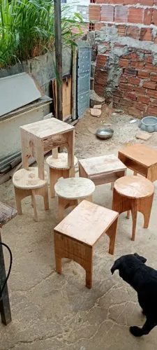 Artigos em madeira de pinho