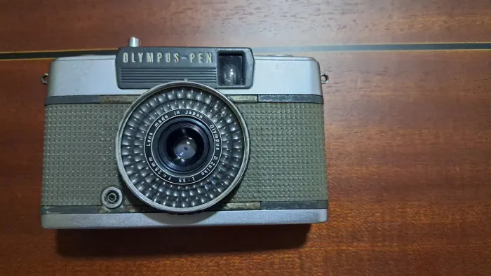 Olympus Pen