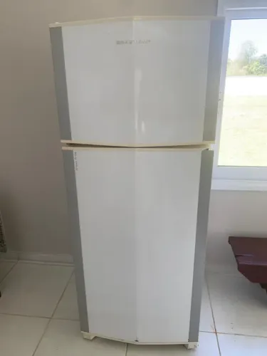 Vendo geladeira Brastemp