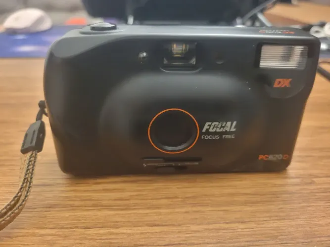 Câmera Fotográfica Focal PC620D - Analógica