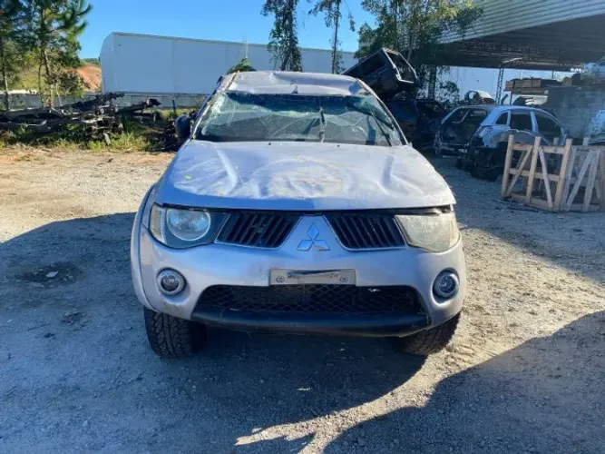 Mitsubishi L200 Triton 3.2 2010 Veículo Destinado A Retirada De Peças