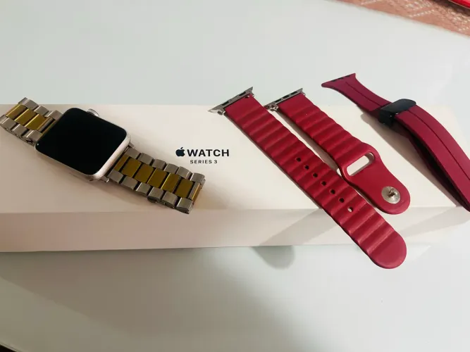 Apple Watch Series 3 - 42 mm 