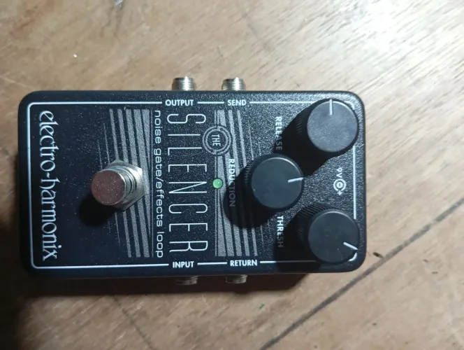 Silencer eletro-harmonix noise gate 