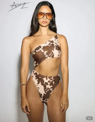 Body ombro só  em animal print de vaquinha 